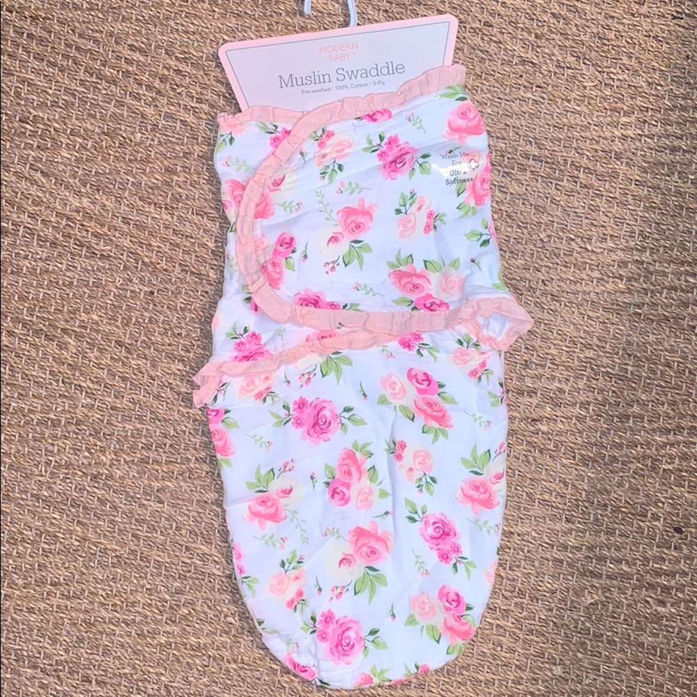 Muslin Baby Swaddle NEW with Tags